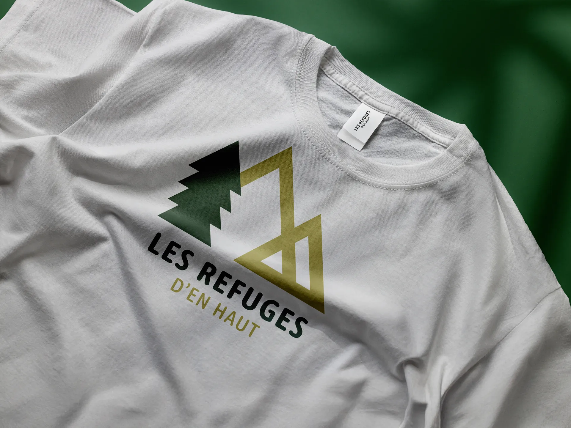 Une identité visuelle pour Les Refuges d’en Haut - Karigraph